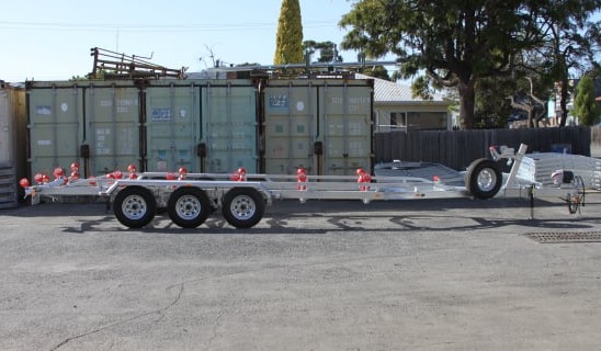 Nine Metre Boat Trailer With Rollers